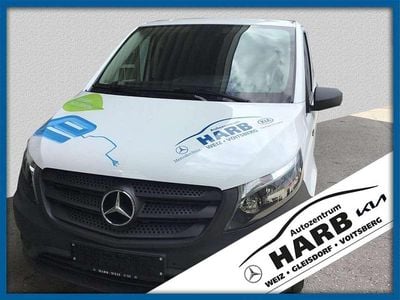 Gebraucht Mercedes Vito 116 PS (85 kW) 2019 Weiß Van