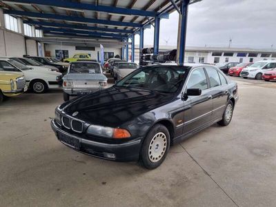 gebraucht BMW 520 520 i