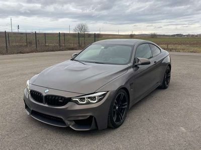 gebraucht BMW M4 Coupe DKG Individual Champagner Quarz