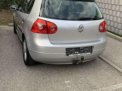 Silber Gebraucht 2004 VW Golf IV Comfortline Limousine | € 2.900 (Fairer Preis)