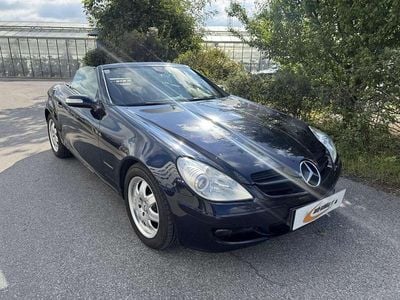 Blau Gebraucht 2006 Mercedes SLK200 Cabrio | € 16.190 (Etwas zu teuer)