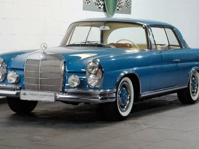 Blau Gebraucht 1965 Mercedes 250 SE Coupé | € 120.000