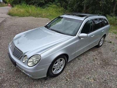 Silber Gebraucht 2007 Mercedes E220 Avantgarde Kombi | € 4.990 (Superpreis)