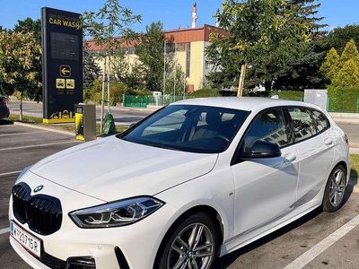 Weiß Gebraucht 2019 BMW 118 Shadowline Kleinwagen | € 25.990 (Etwas zu teuer)