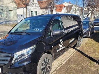 Gebraucht Mercedes Vito 163 PS (119 kW) 2022 Schwarz Van