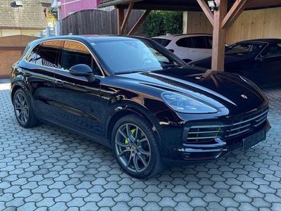Schwarz Gebraucht 2021 Porsche Cayenne SUV | € 85.900 (Teuer)