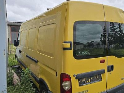 Gelb Gebraucht 2004 Renault Master Van | € 1.100
