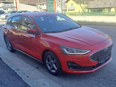Rot Gebraucht 2022 Ford Focus Titanium Kleinwagen | € 15.990 (Fairer Preis)