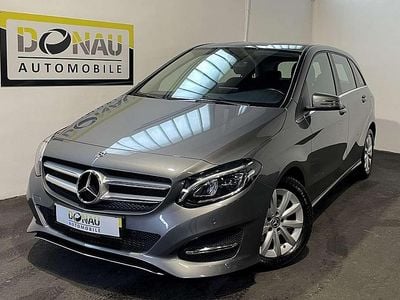Grau Gebraucht 2018 Mercedes B160 Van / Kleinbus | € 19.990