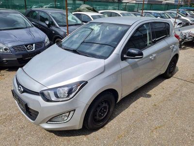 gebraucht Hyundai i20 1.25 Life Go Euro5
