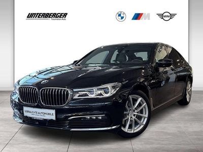 Saphirschwarz Gebraucht 2018 BMW 730 Limousine | € 44.900 (Teuer)