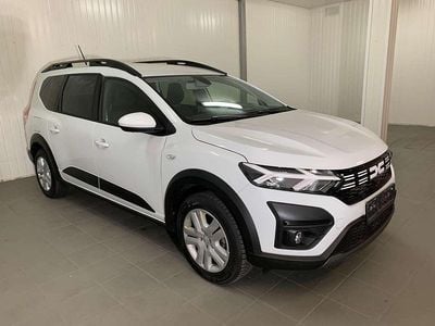 Gebraucht Dacia Jogger 94 PS (69 kW) 2023 Weiß Van / Kleinbus