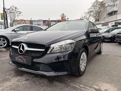 Schwarz Gebraucht 2016 Mercedes A180 Edition Kombi | € 11.999 (Guter Preis)