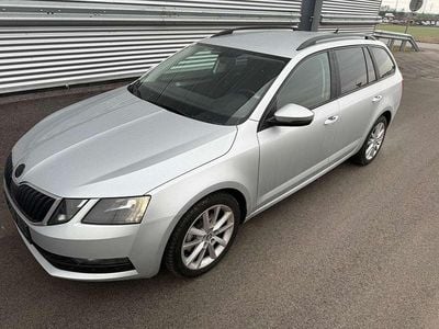 Gebraucht Skoda Octavia Ambition 150 PS (110 kW) 2018 Silber Kombi