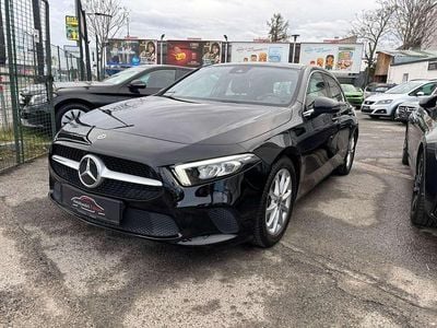 Gebraucht Mercedes A160 109 PS (80 kW) 2019 Schwarz Kleinwagen