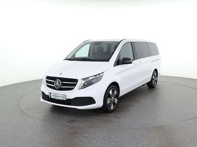 Arktikweiß Gebraucht 2023 Mercedes V250 Avantgarde Van / Kleinbus | € 91.188