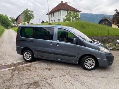 Grau Gebraucht 2007 Fiat Scudo Family Van | € 4.500