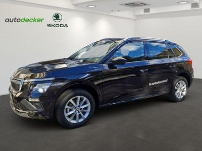 Schwarz metallicperleffektno Neu 2025 Skoda Kamiq Selection SUV | € 28.890 (Fairer Preis)