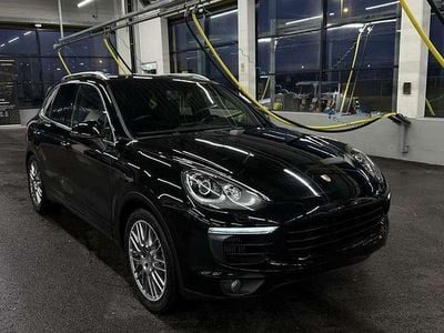 Schwarz Gebraucht 2016 Porsche Cayenne SUV | € 30.000