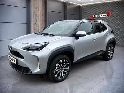 Silber Gebraucht 2025 Toyota Yaris Hybrid Active Limousine | € 29.290