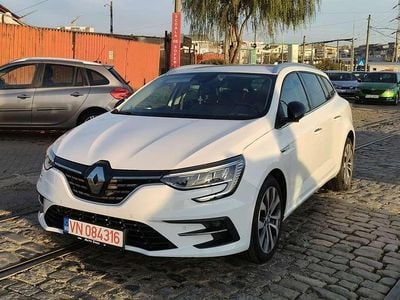 Gebraucht Renault Mégane GrandTour Techno 116 PS (85 kW) 2023 Weiß Kombi