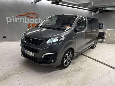 Grau Gebraucht 2016 Peugeot Traveller Van / Kleinbus | € 22.990 (Etwas zu teuer)