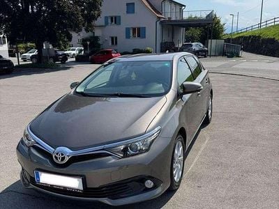Gebraucht 2017 Toyota Auris Active Limousine | € 10.900 (Fairer Preis)