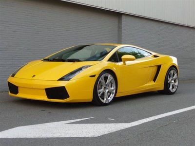 Gelb Gebraucht 2003 Lamborghini Gallardo Coupé | € 89.900