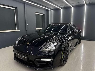 Schwarz Gebraucht 2019 Porsche Panamera Chrono Kleinwagen | € 74.990