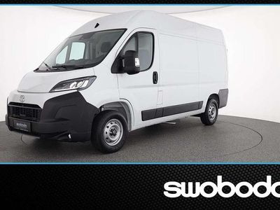 Ice white weiß Gebraucht 2025 Toyota Proace Van / Kleinbus | € 38.980