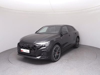 Neu Audi Q8 340 PS (250 kW) 2026 Schwarz  metallicperleffektno SUV