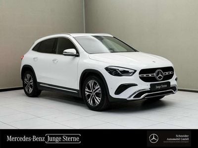 Weiß Gebraucht 2024 Mercedes GLA200 SUV | € 47.900 (Teuer)