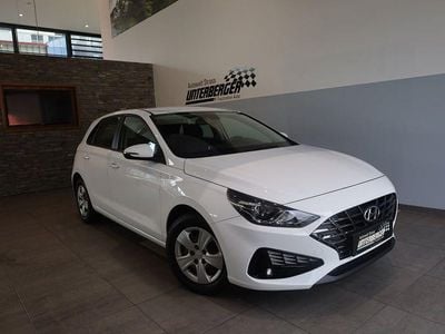 Weiß Gebraucht 2021 Hyundai i30 Limousine | € 11.900 (Guter Preis)