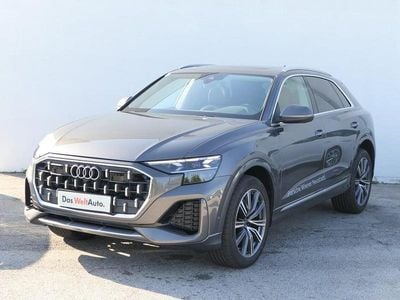Grau Neu 2025 Audi Q8 Ambiente SUV | € 120.990 (Etwas zu teuer)