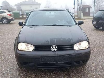 Schwarz Gebraucht 2002 VW Golf Comfortline Limousine | € 1.150 (Fairer Preis)