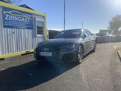 Grau Gebraucht 2024 Audi A8 Premium Limousine | € 81.990