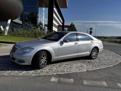 Silber Gebraucht 2012 Mercedes S500L Limousine | € 24.000