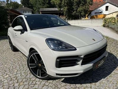 Grau Gebraucht 2020 Porsche Cayenne SUV | € 89.990