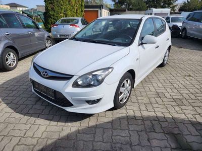 gebraucht Hyundai i30 14 CVVT Cool