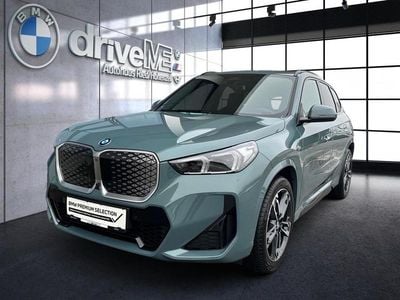 Grün Gebraucht 2025 BMW iX1 Shadowline SUV | € 45.900