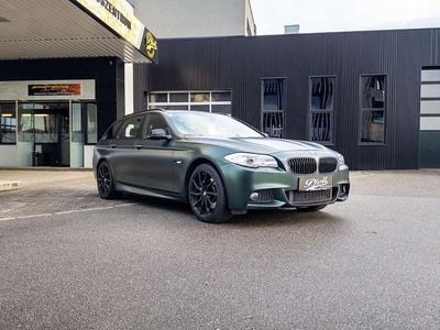 Grün Gebraucht 2013 BMW 530 Kombi | € 12.000