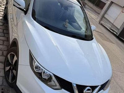 Gebraucht Nissan Qashqai N-Vision 116 PS (85 kW) 2016 Weiß SUV