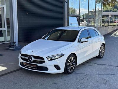 Polarweiss Gebraucht 2022 Mercedes A180 Limousine | € 17.990 (Guter Preis)