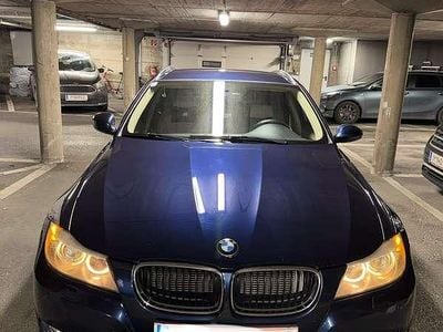 Blau Gebraucht 2011 BMW 320 Sport Line Kombi | € 7.499 (Fairer Preis)