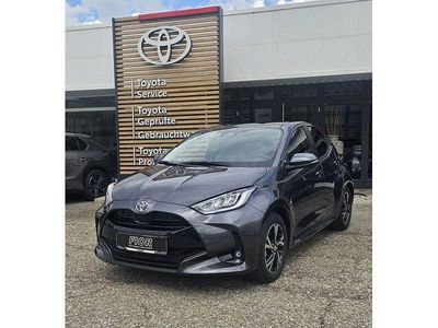 Gebraucht 2025 Toyota Yaris Hybrid Active Limousine | € 23.990 (Fairer Preis)
