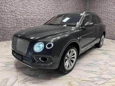 Grau Gebraucht 2016 Bentley Bentayga SUV | € 86.990