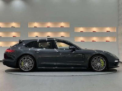 Porsche Panamera Turbo S