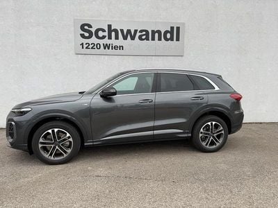 Neu Audi Q5 204 PS (150 kW) 2026 Mittelgrau  metallicperleffekt SUV