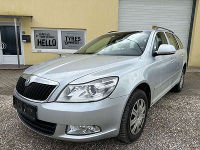 gebraucht Skoda Octavia Combi Ambition 4x4***