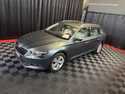 Gebraucht Skoda Superb Style 150 PS (110 kW) 2016 Grau Kombi